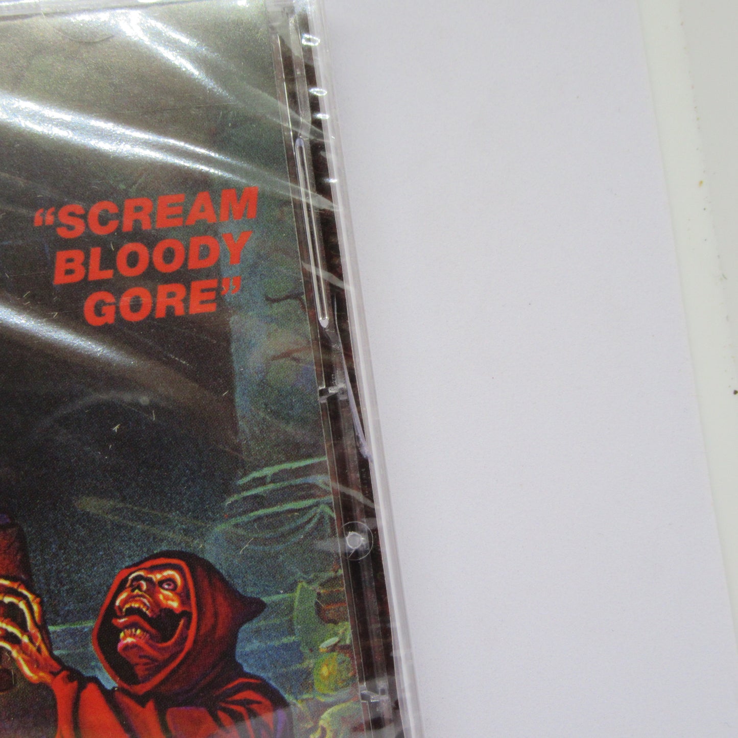Scream Bloody Gore [Jewel Case Slight Scratch] + [Extra Jewel Case provided for free]
